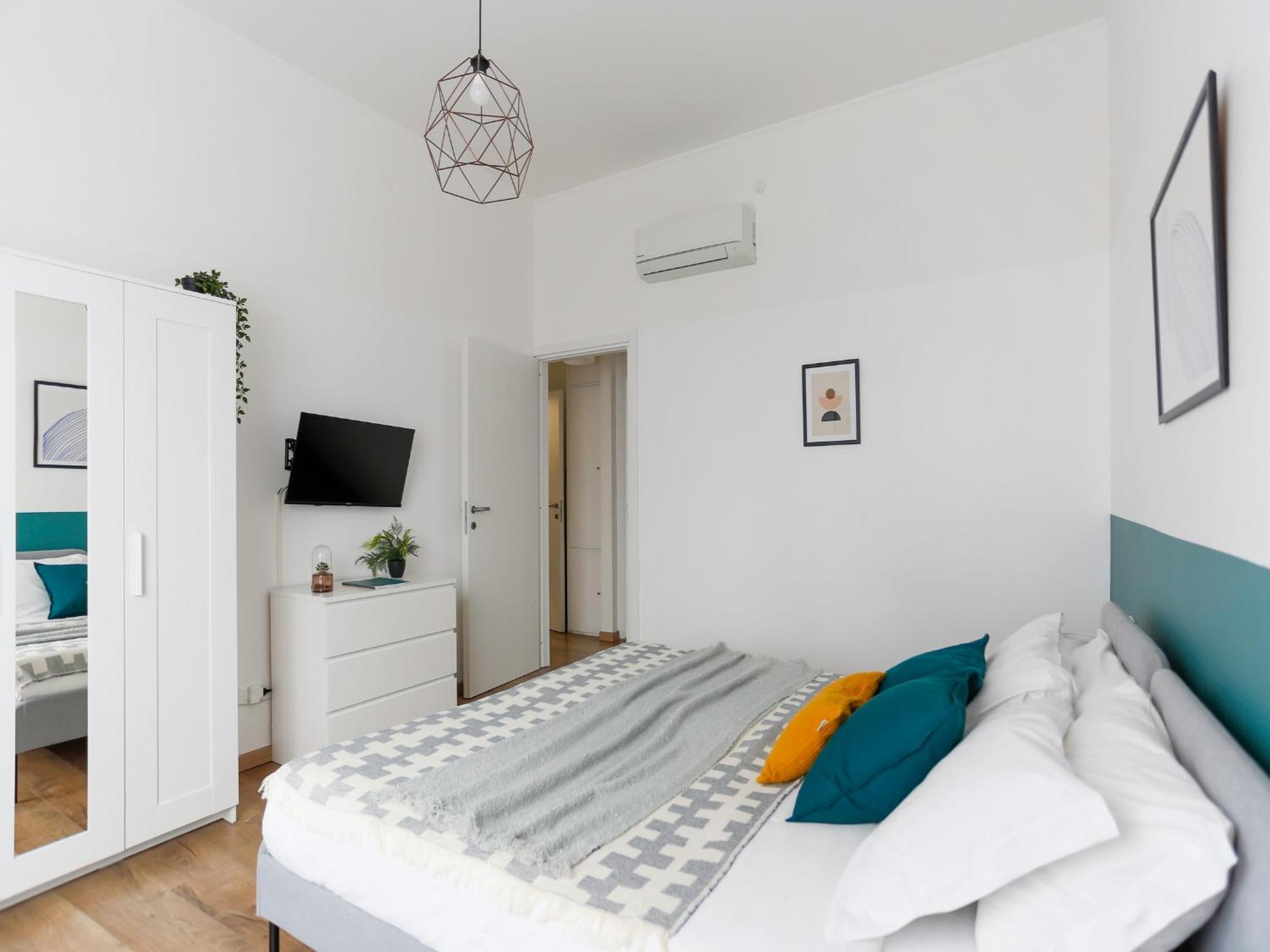 The Best Rent - Cozy Two-Bedroom Apartment Near Colonne S Lorenzo ミラノ エクステリア 写真