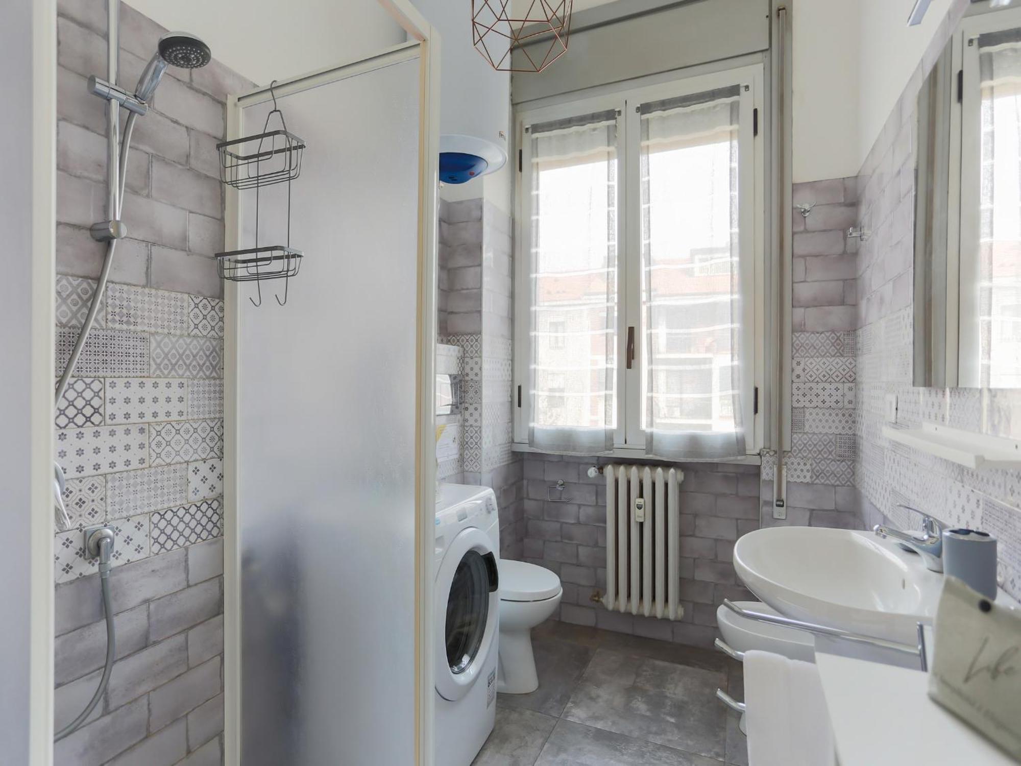 The Best Rent - Cozy Two-Bedroom Apartment Near Colonne S Lorenzo ミラノ エクステリア 写真